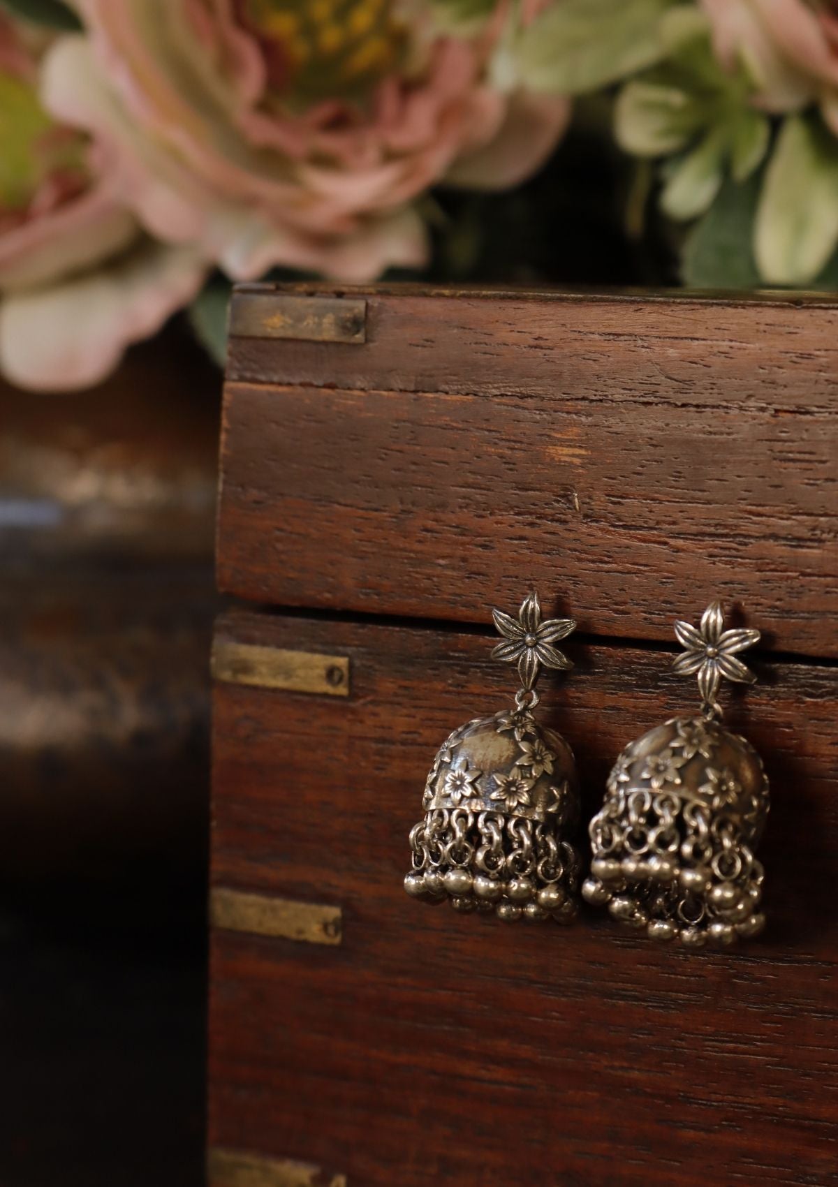 Hunar Silver Jhumki Earrings