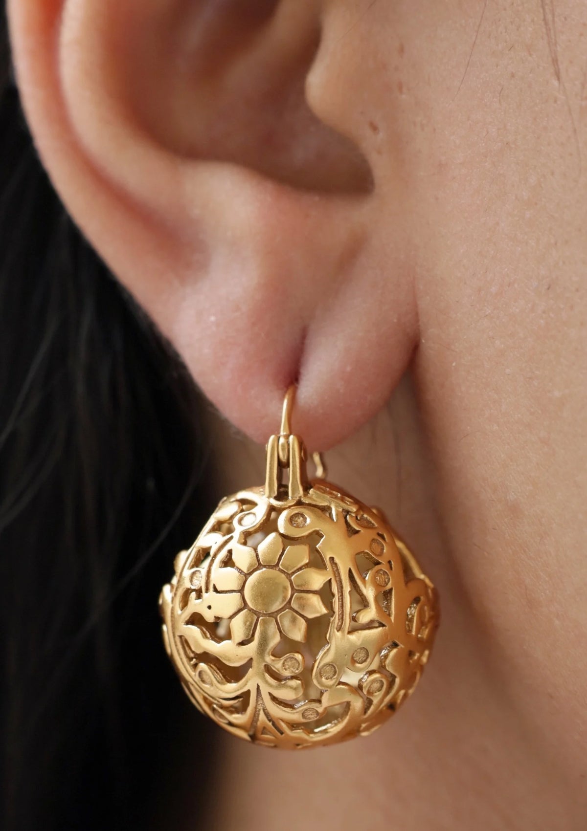 Gul-e-Rana Gold-Plated Earrings