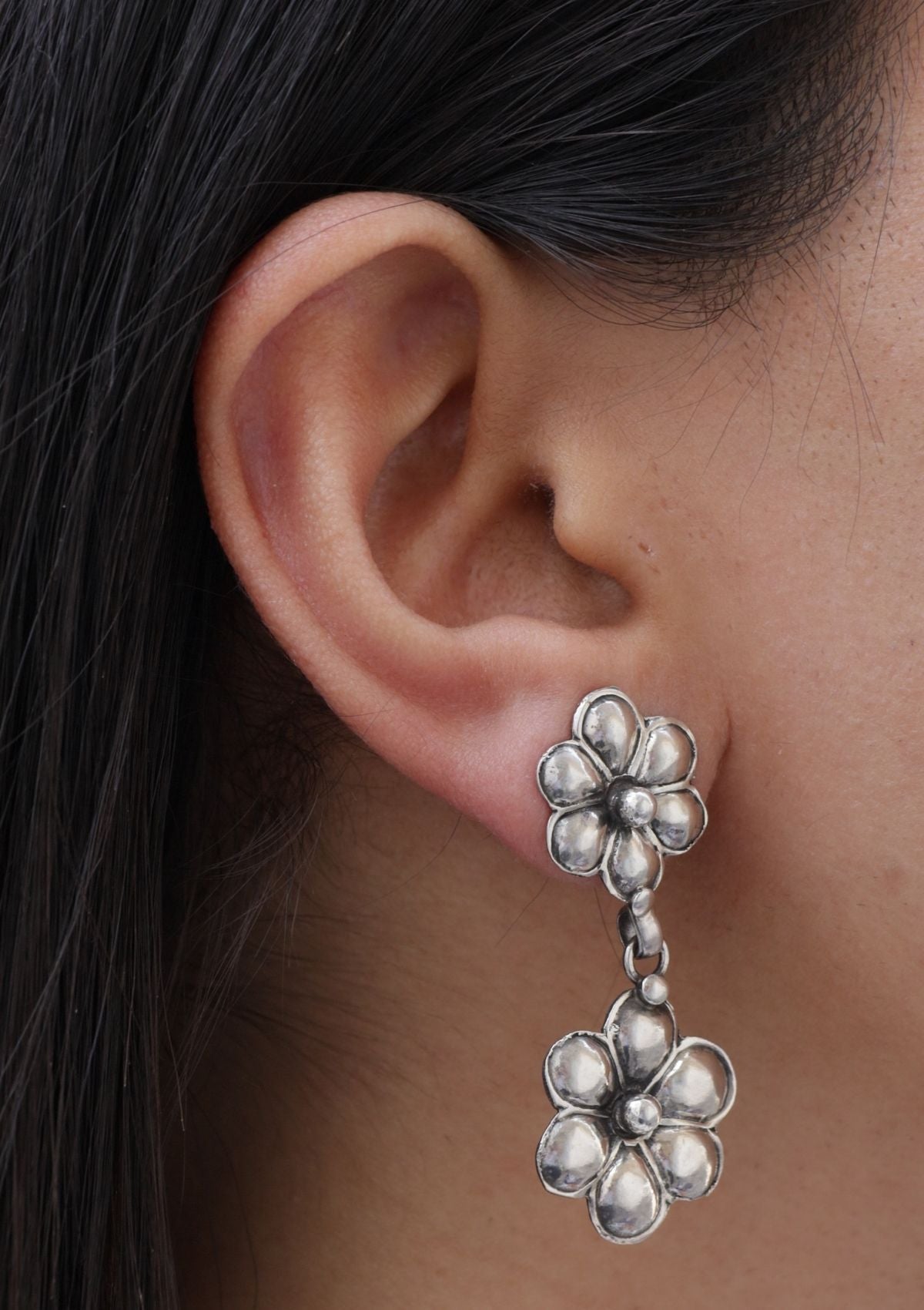 Chandni Phool Silver Earrings