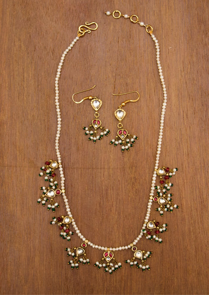 Raha Silver Necklace