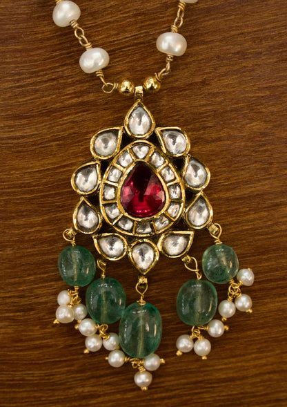 Neera Silver Pendant Necklace