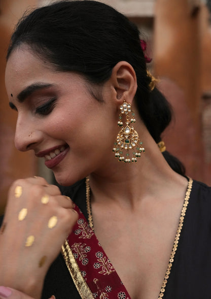 Rani Sa Silver Earrings