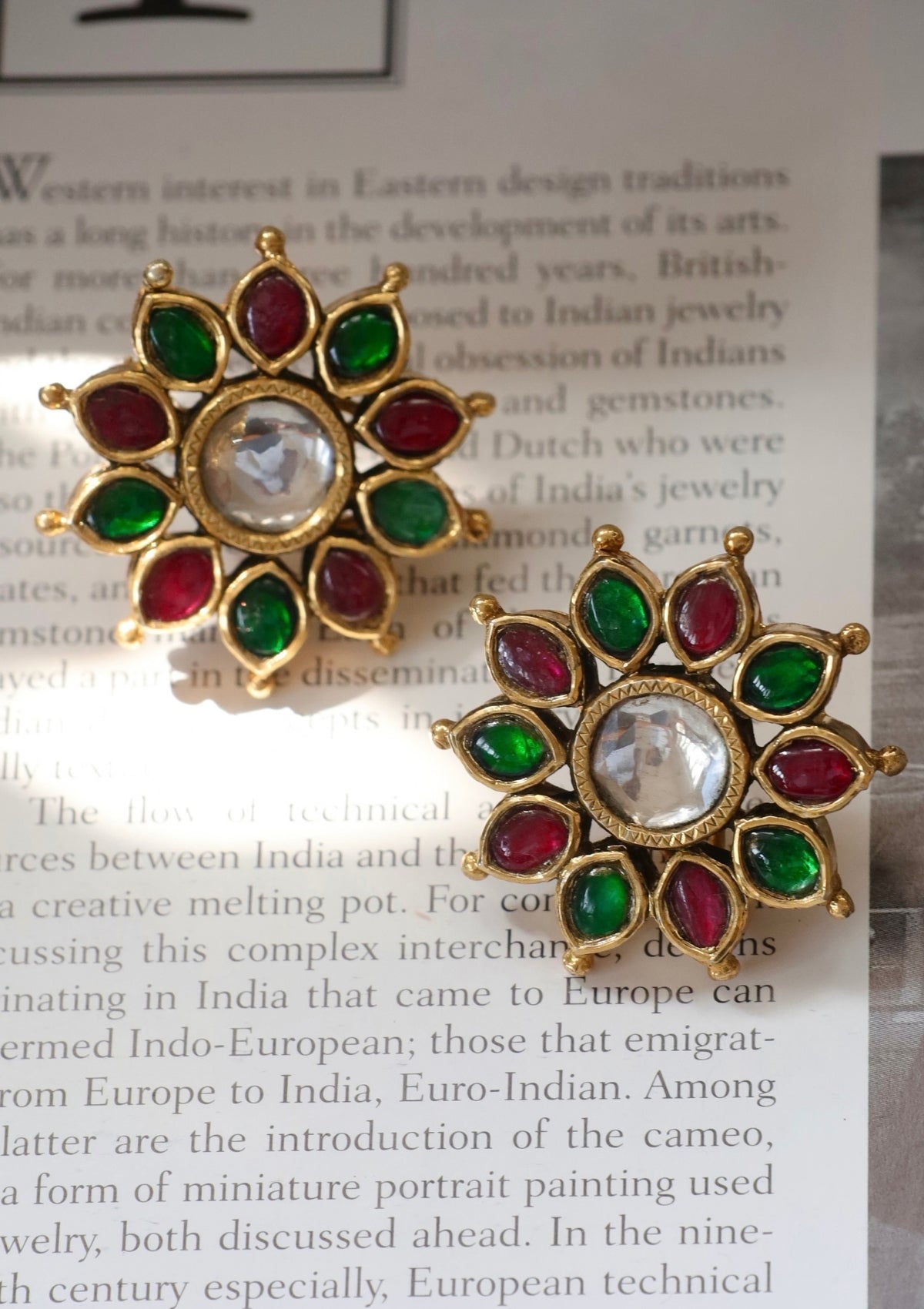 Mehbooba Silver Stud Earrings