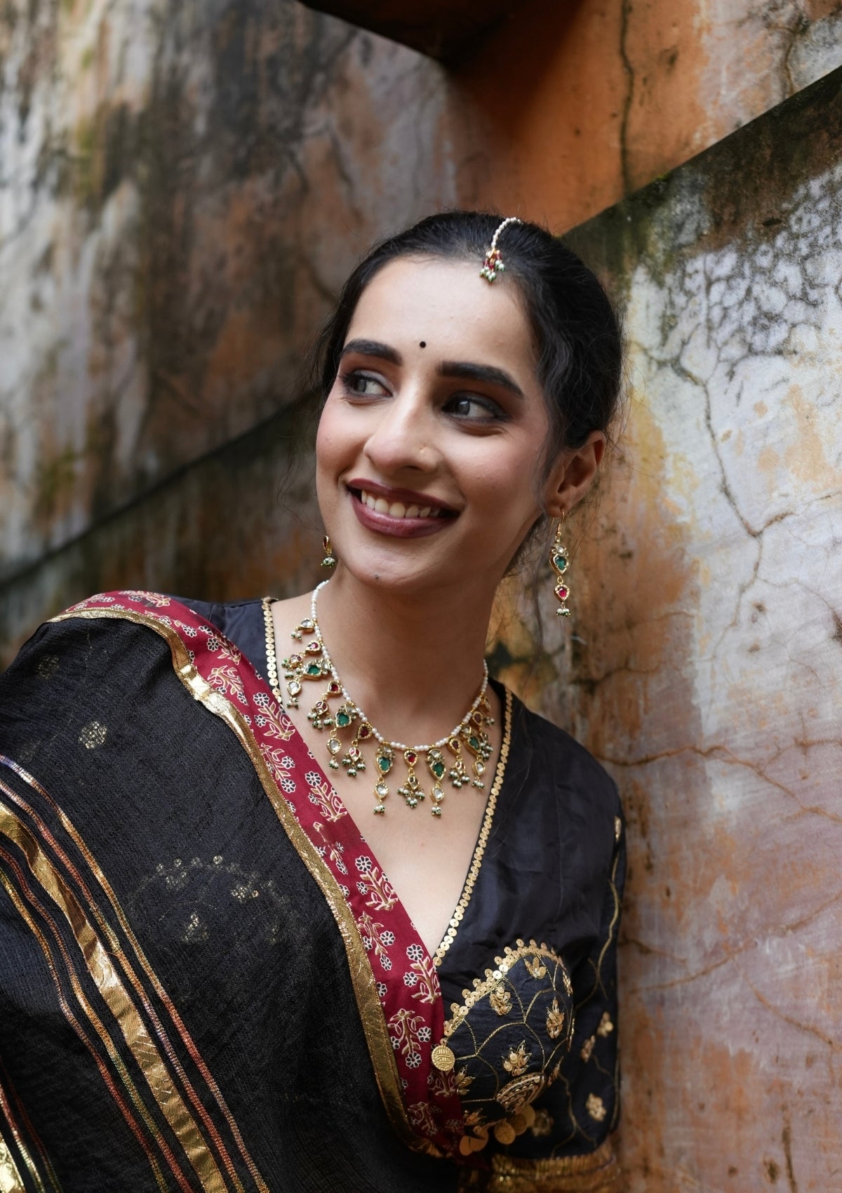 Meera-E-Diya Silver Necklace