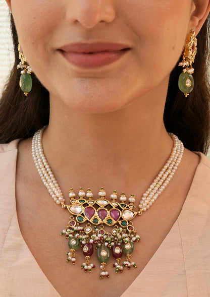 Naaz Silver Necklace