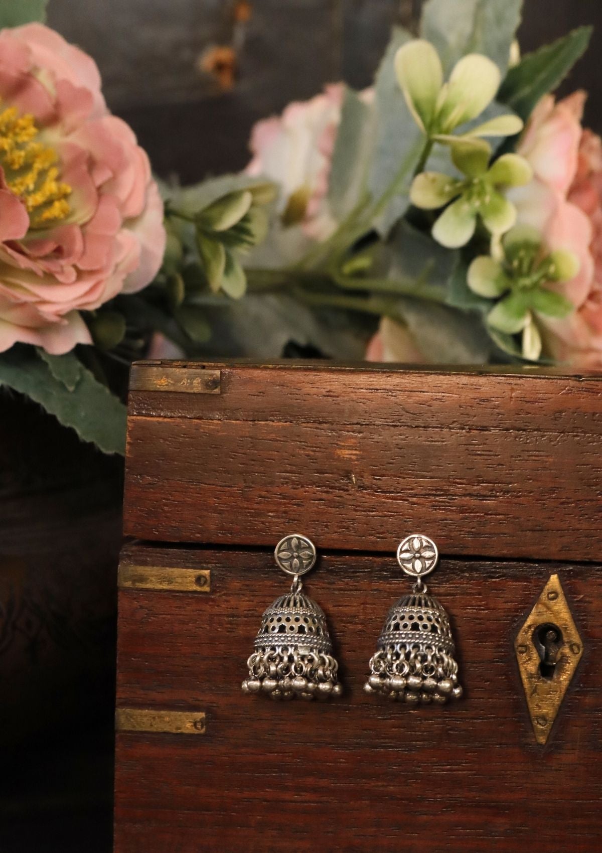 Saanjh Silver Jhumki Earrings