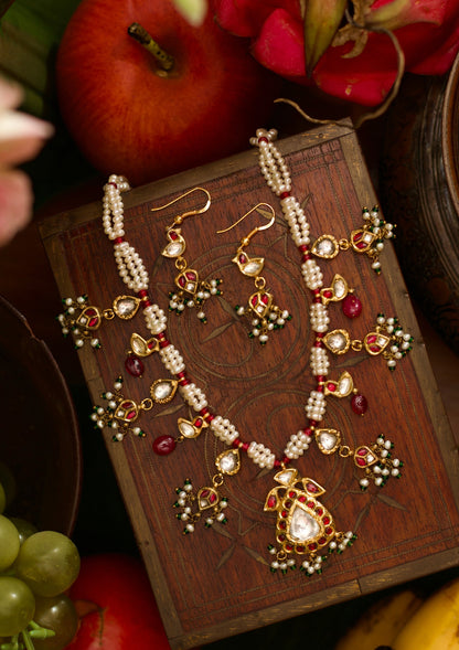 Myna Kesar Silver Necklace