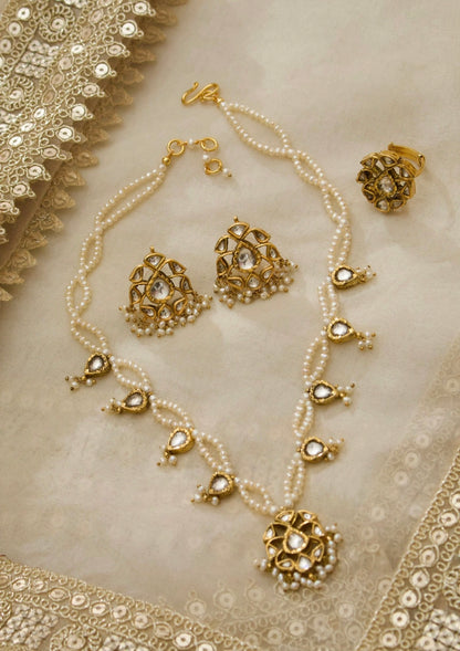 Saanjh Silver Earrings