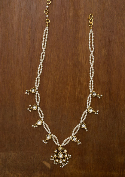 Saanjh-E-Noor Silver Necklace
